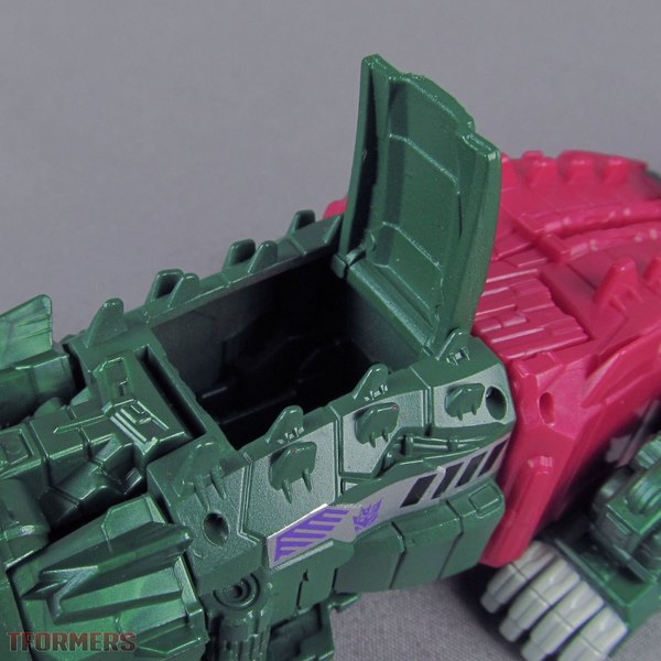 TFormers Titans Return Deluxe Skullsmasher And Grax Gallery 091 (91 of 102)